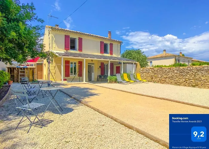 Maison De Village Atypique 8-10 Pers