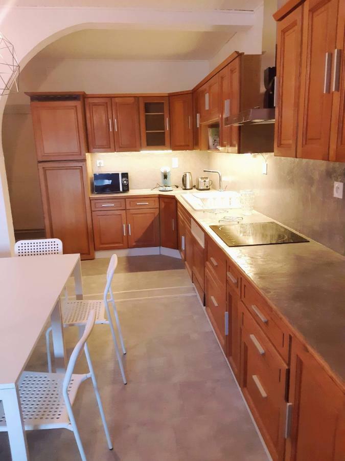 Maison De Village Atypique 8-10 Pers Holiday home *